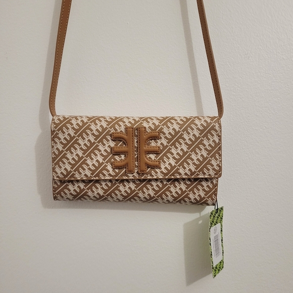 JW PEI Flap Wallet - Picture 5 of 14